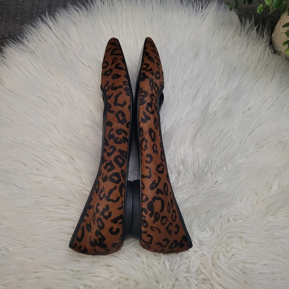 Ann Taylor Loft Point Toe Leopard Texture Print Flats Size 9 - Picture 8 of 12